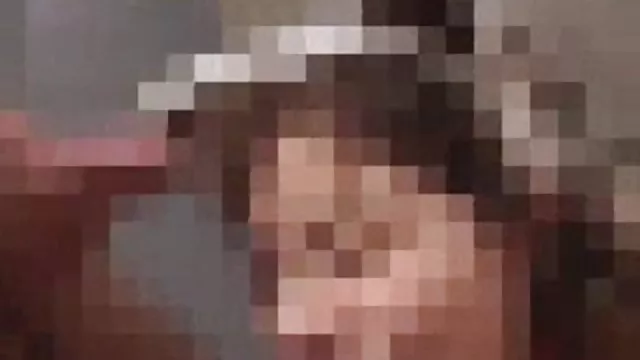 A fickó fizetett a néni a semmiért