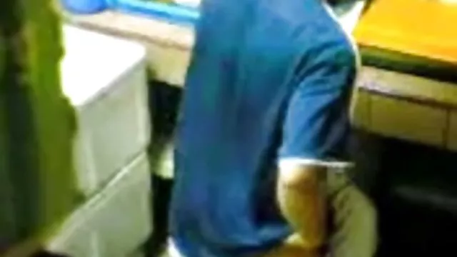 Házi pornó híradókban, hogy egy fiatal házaspár