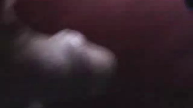 A tömeg a lány tett egy leszbikus vonat