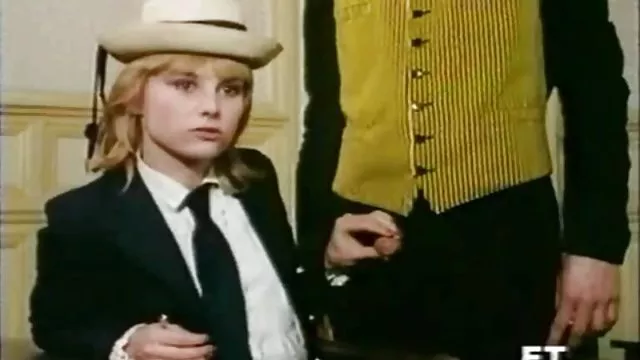 Mosolygó meleg bunkók a dagadt pöcs