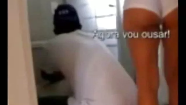 Orosz kurva Baszik a két szegecsekkel