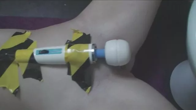 Fritz lefoglalt a szőke, megkínozták, majd brutálisan szar neki