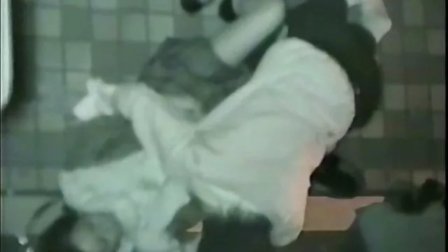 Az ember megkapta a legerősebb orgazmus a dick masszázs