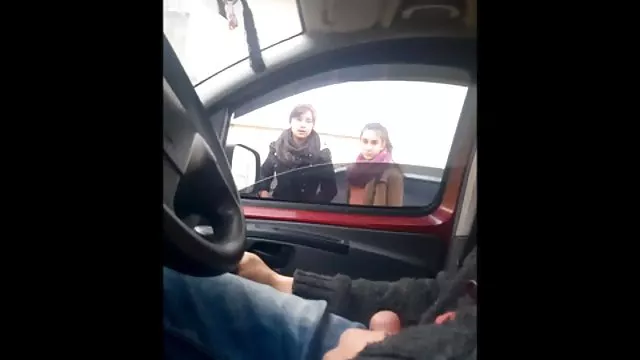 Videó felügyelet egy aranyos a seggét egy kék szoknya