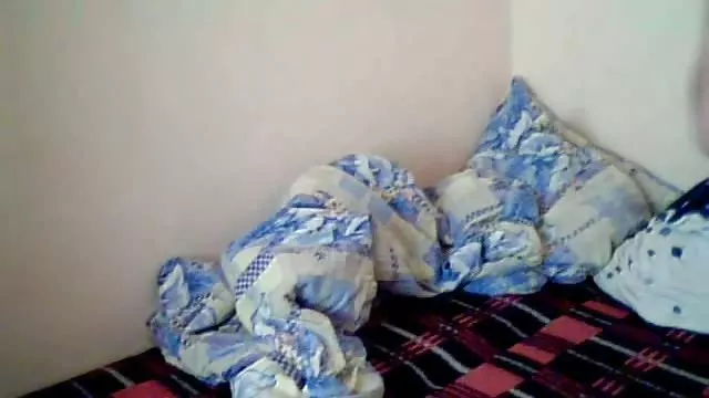 Egy öreg ember a kezét a lábam között a fiatal lány