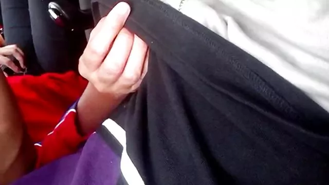 A póz száma 69 kulturistka hozni egy férfi orgazmus