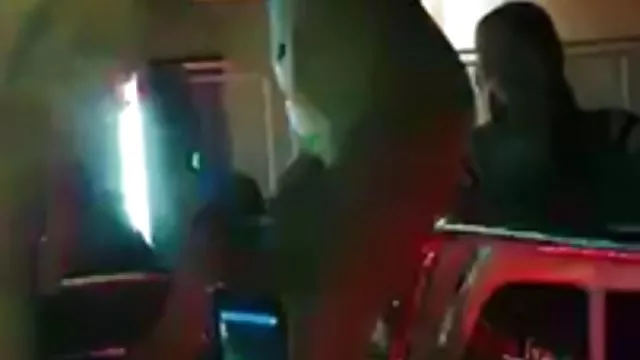 Sophie adott egy szappanos masszázs egy fickó, hűvös Szopás