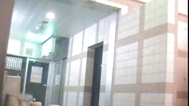 Kristina Baszik barátja a póz egy motoros