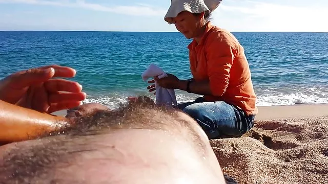 Szaftos seggét Tommy felhívja a kék barát