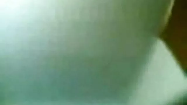 A férj veszi fel a kamera a kopasz punci a gyönyörű feleségét