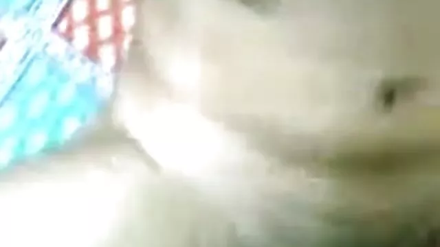 Szőke végez gyakorlatokat, akkor szívás fasz, meg Baszik a kandalló mellett