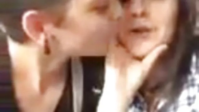 A férjem hozott egy szerető Janice Griffith pedig megcsalja a felesége nézi, ahogy ő Baszik