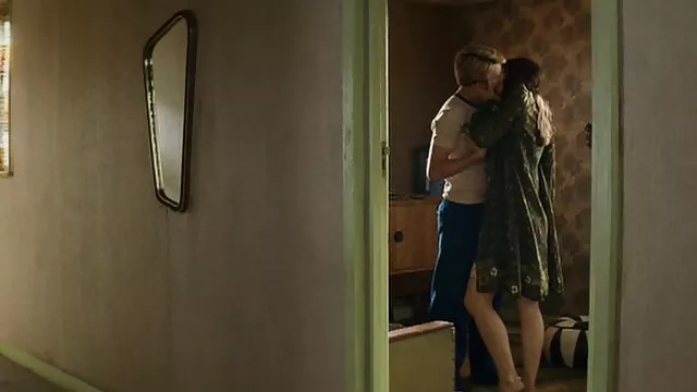 Kanos eladónő szar az új munka