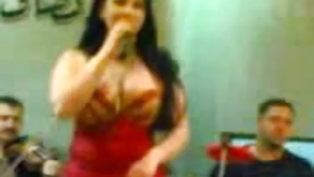 Egy gazdag ember, Jahan Busty barna, a luxus fehérnemű