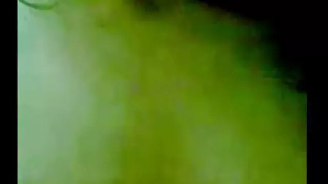 Kurvás, barna szemüveg szívás fasz fasz, borotvált punci