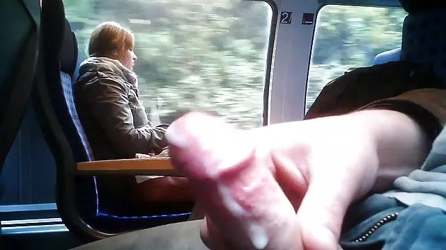 Szenvedélyes barna kis Cicikkel, hogy Szopás, illetve adja a seggét