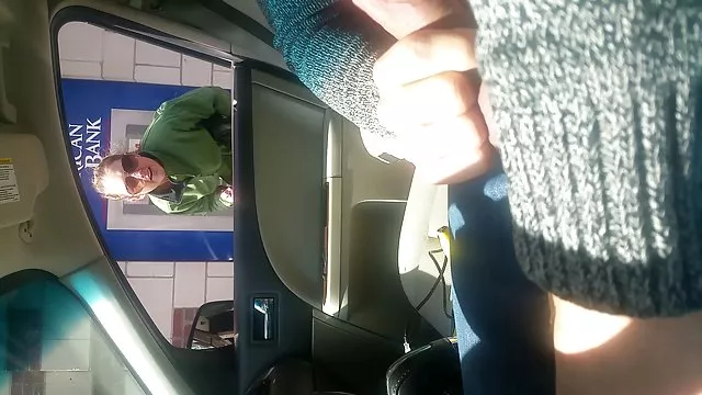 Ashley össze a férje, jön haza egy buliból