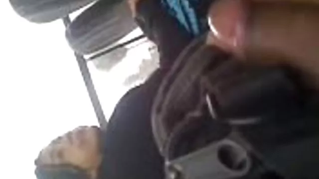 Razvlekaetsya fiatal ribanc két pasival